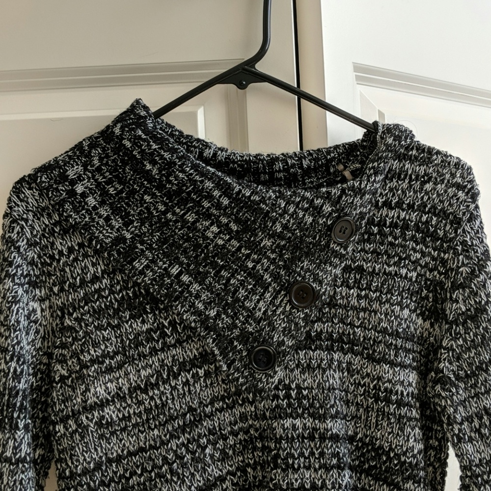 EFFECT Sweater - Picture 2 of 5
